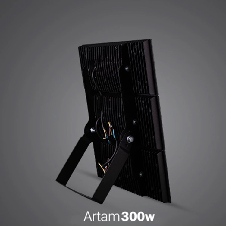 پرژکتور 300 وات SMD ضدآب مدل آرتام پارس شعاع توس