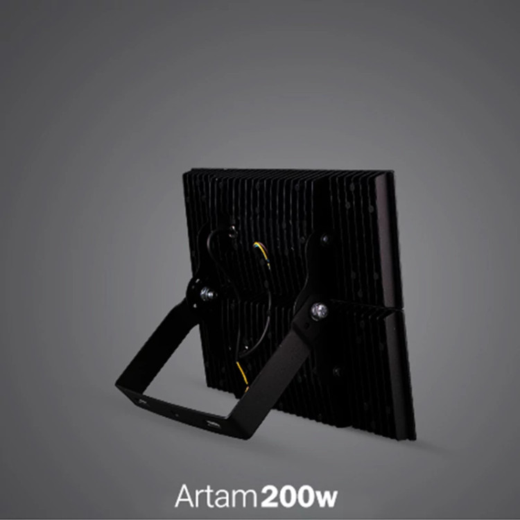 پرژکتور 200 وات SMD ضدآب مدل آرتام پارس شعاع توس