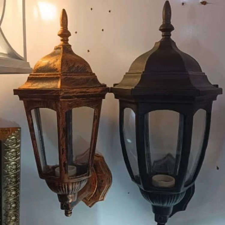 چراغ رومی دیواری بدنه پلاستیکی (فروشگاه لاله زار)